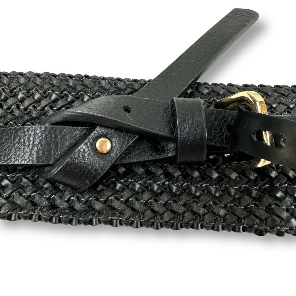 Kohls Womens Black Woven Stretch Wide Waist Belt Gold Buckle M/L ASNA25204Z NEW
